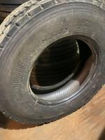Шина вантажна б/в 315/70 R22.5 Bridgestone Duravis R-Drive (12531) - протектор 13-14 мм