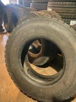 Шина вантажна б/в 315/70 R22.5 Bridgestone Duravis R-Drive (12532) - протектор 13 мм