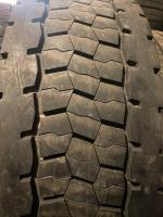 Шина вантажна б/в 315/70 R22.5 Bridgestone Duravis R-Drive (12531) - протектор 13-14 мм